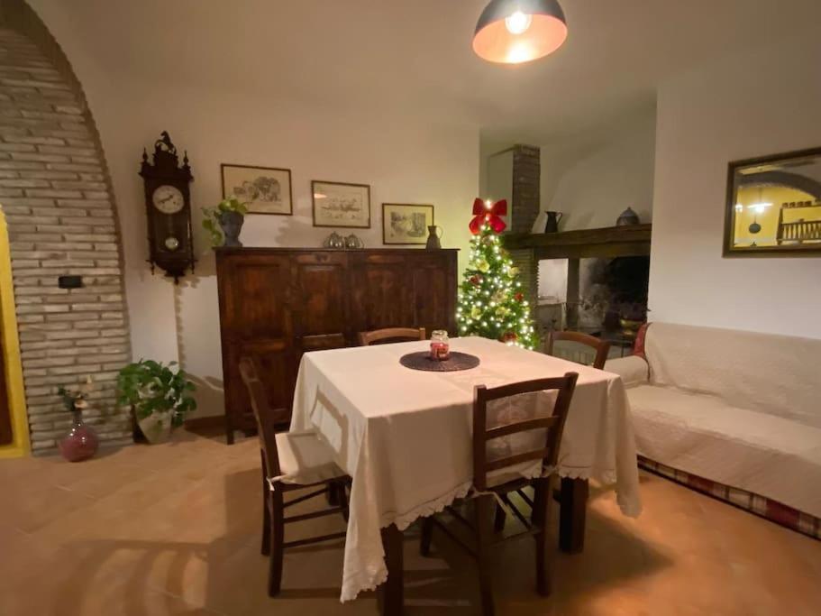 Casa Vacanze Fonte Del Menotre Foligno Zewnętrze zdjęcie